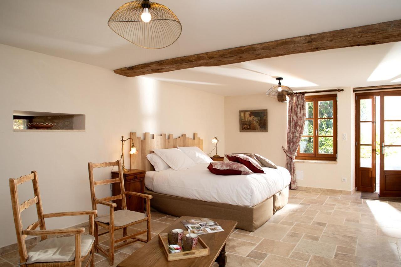 L'Hote Antique - Maison D'Hote- 4 Suites Avec Cuisine Pichanges Luaran gambar
