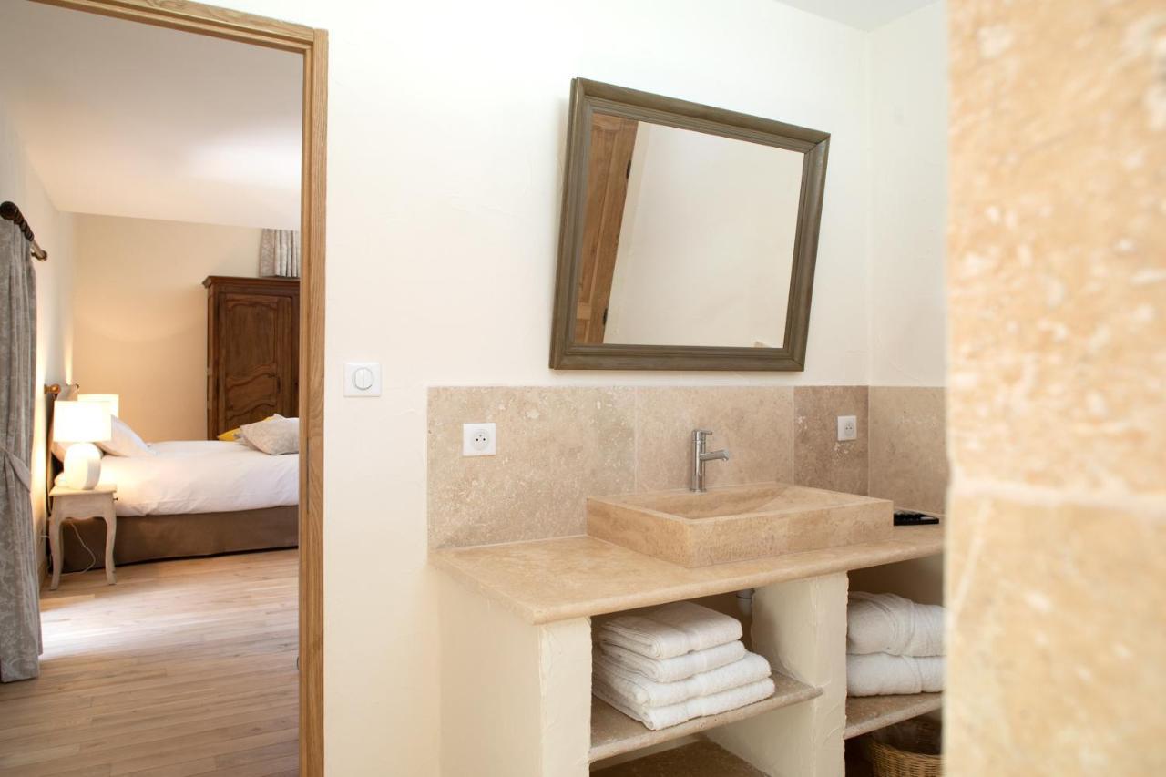 L'Hote Antique - Maison D'Hote- 4 Suites Avec Cuisine Pichanges Luaran gambar
